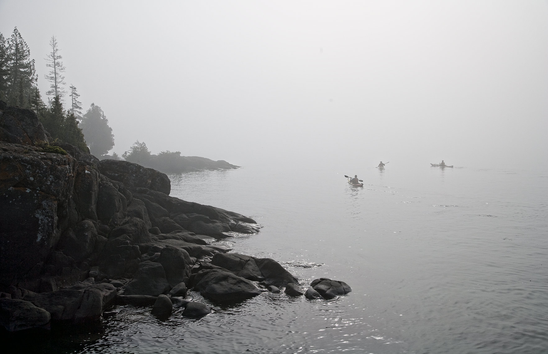 ISLE_ROYALE_fog-paddle