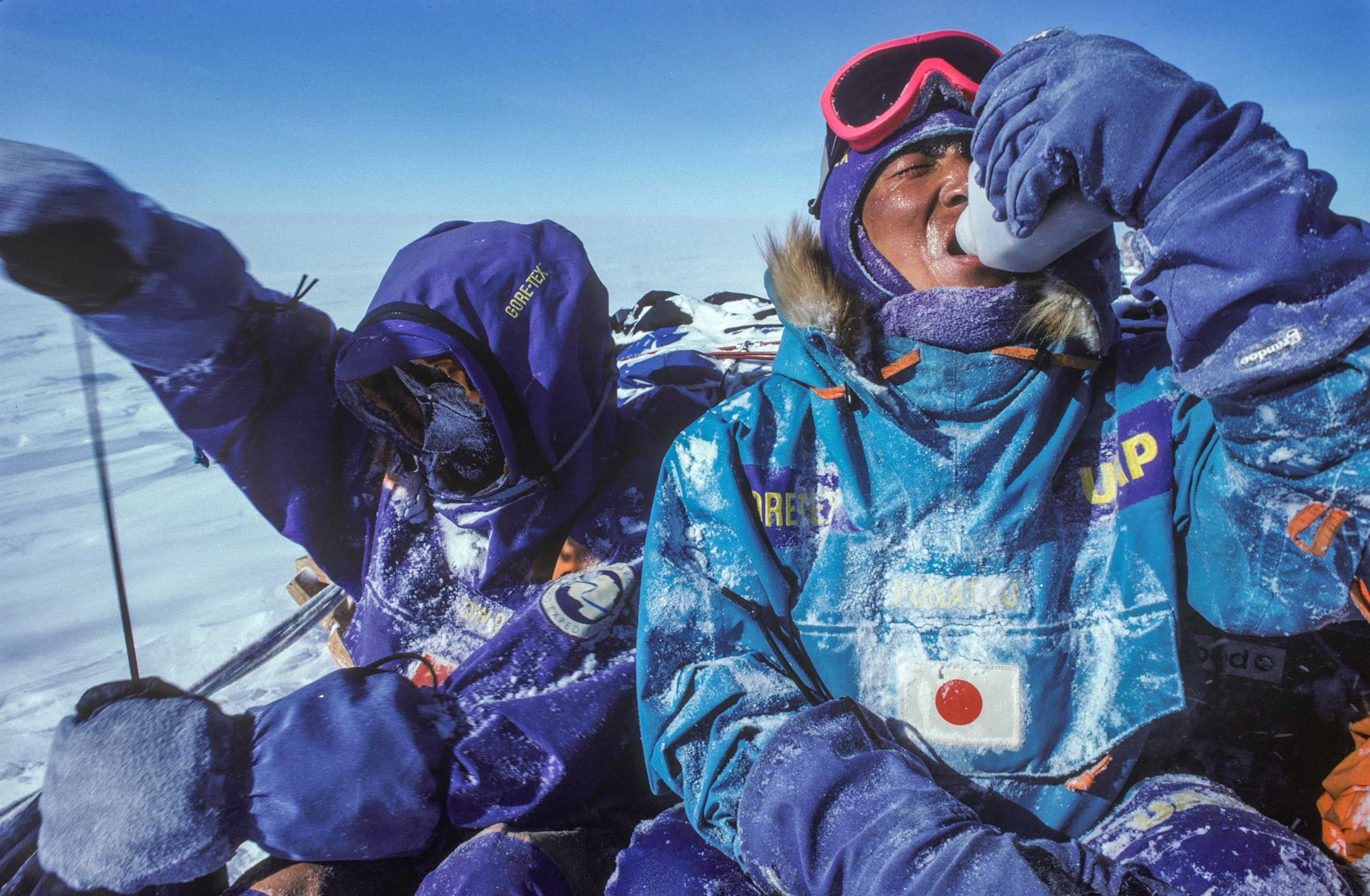 Trans-Antarctica-Expedition-another-cold-lunch