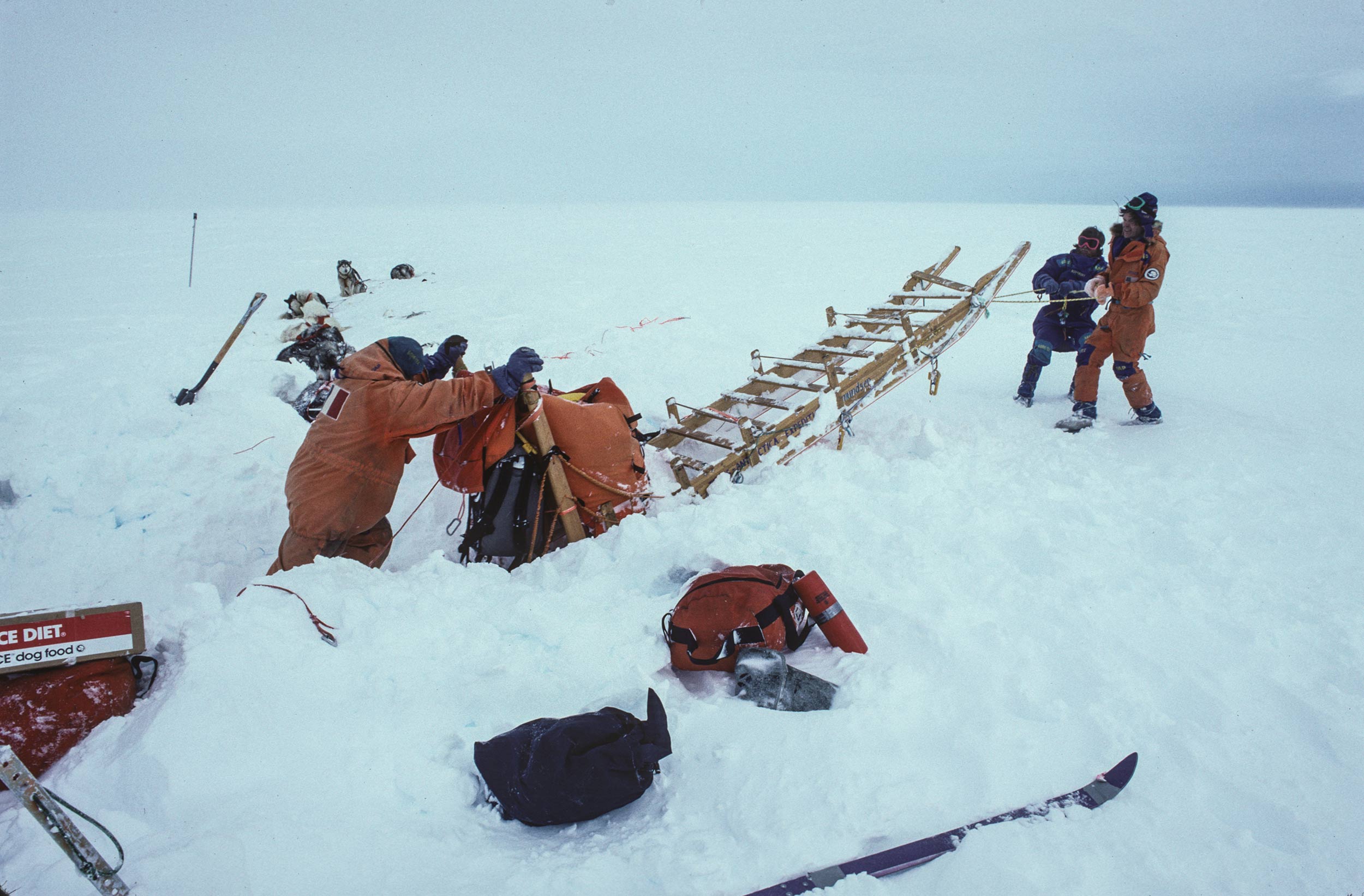 Trans-Antarctica-Expedition-digging-out-after-a-storm