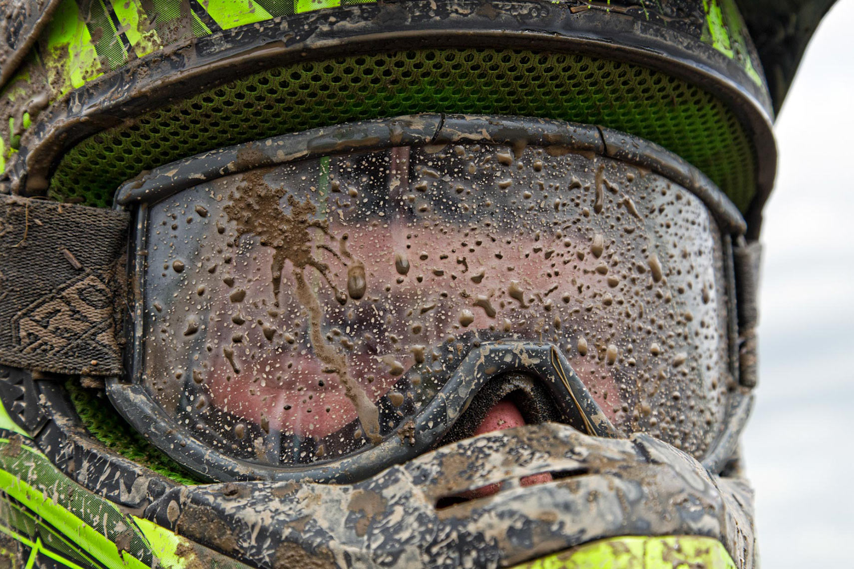 mud-goggle